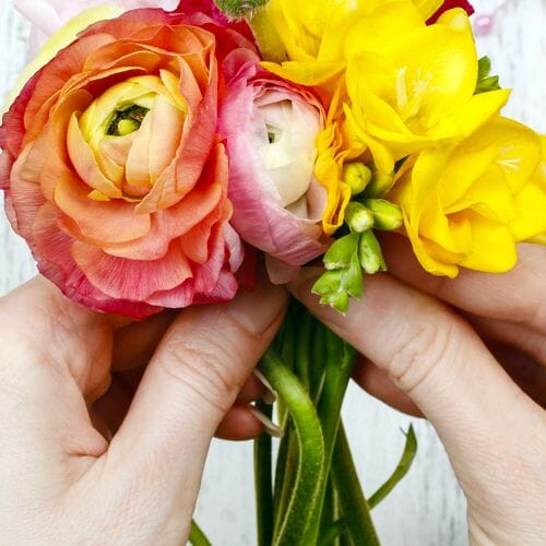 Types of flowers for weddings: Flower Preparation