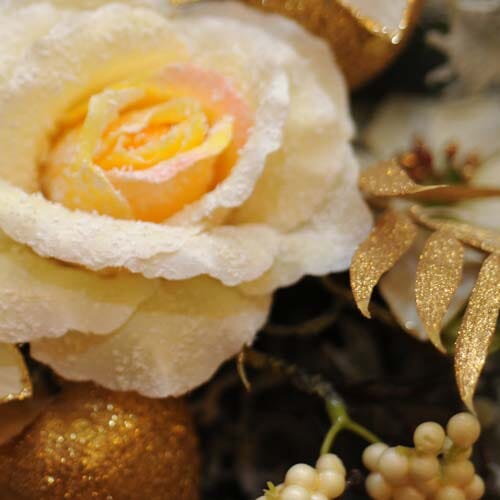 Types of flowers for weddings: Lustre Wedding Flowers