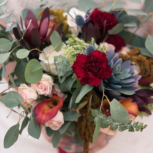 Types of flowers for weddings: Boho Wedding Flowers
