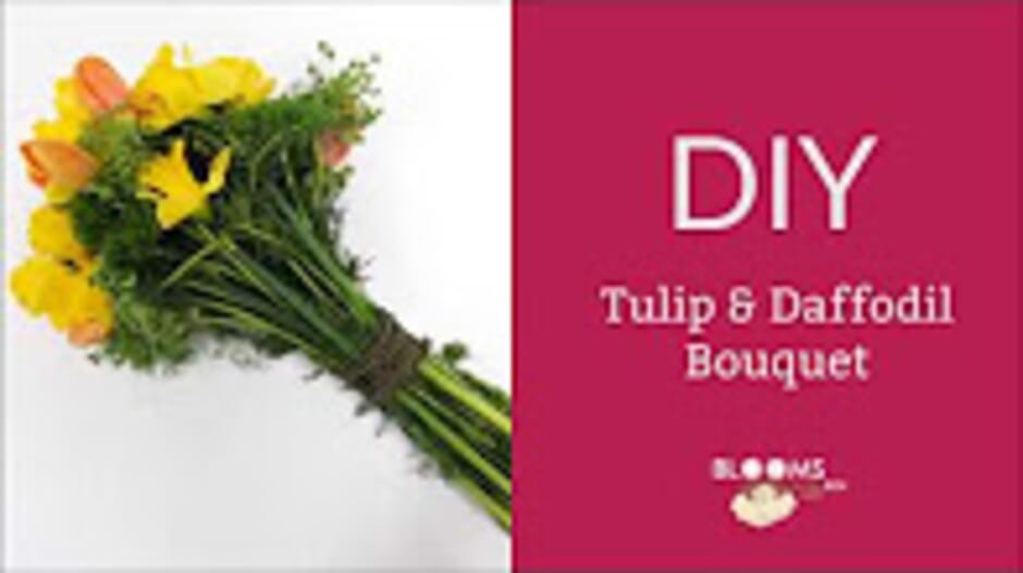 How to Make a Tulip & Daffodil Bouquet