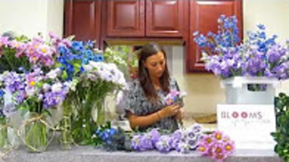 How To Make a Rustic Wildflower Bouquet