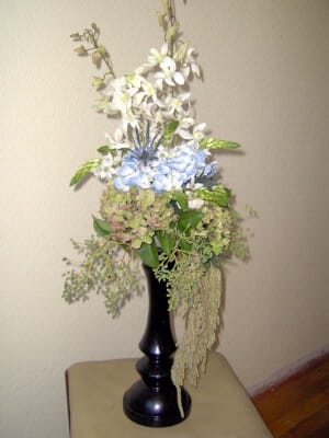 Something Different Buffet Table Urn