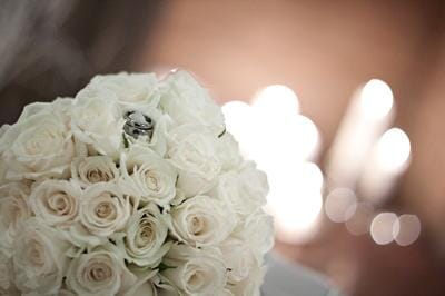 White Bride's Bouquet