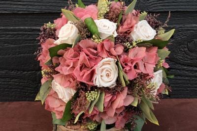 dusty rose hydrangea and porcelain rose bouquet