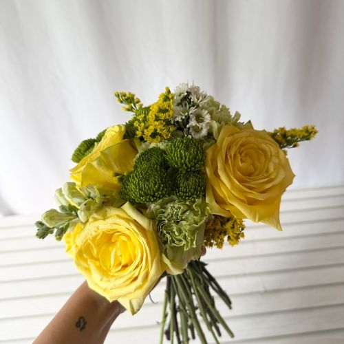 Cheery & Bright Yellow DIY Wedding Flower Pack